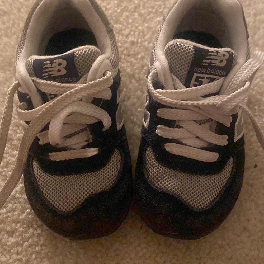 NEW BALANCE - Picture 5 of 8